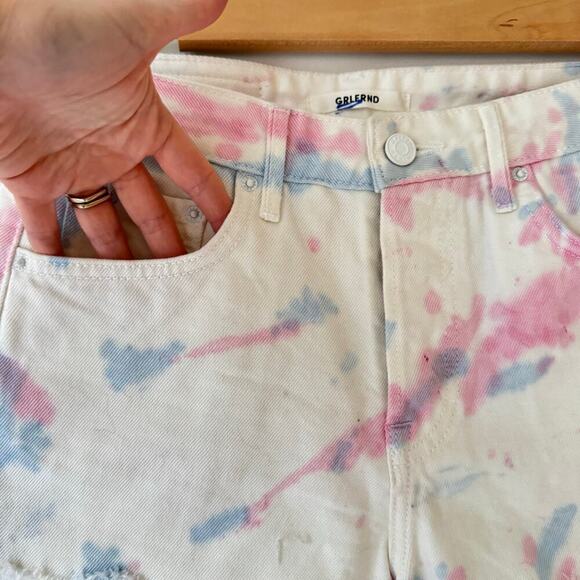 Grlfrnd Women Cindy Shorts Size 24 Sugaree Tie Dye White Denim Pink Raw Hem Jean - Picture 10 of 11